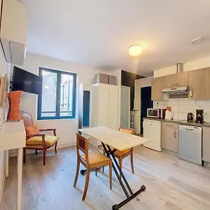 Apartment Studio Climatise Teinturiers, Avignon
